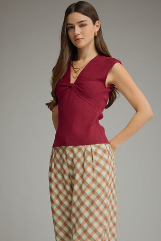 Flattering Knot Tank Ruby